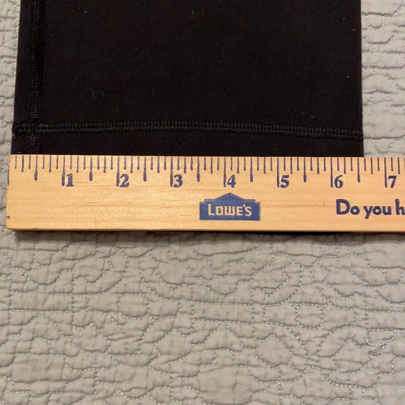 Lululemon Yoga Cropped Pants - Picture 12 of 12